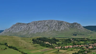 Landscape - Piatra Secuiului in the Trascău Mountains
