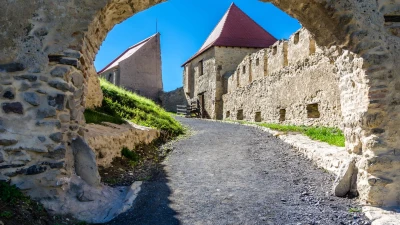 Rupea Fortress - interior access area