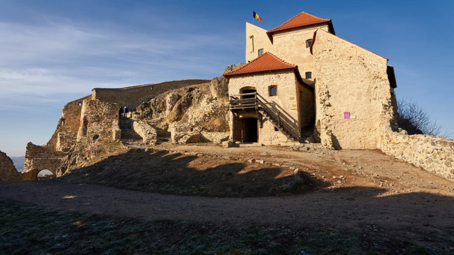 Access to Rupea Fortress