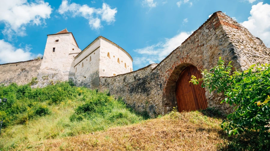 Stone wall of Râșnov Fortress