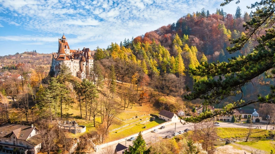 Bran Castle and its surroundings