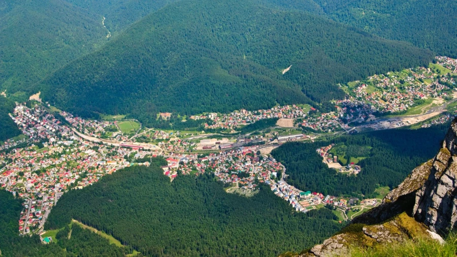 View of Bușteni from above
