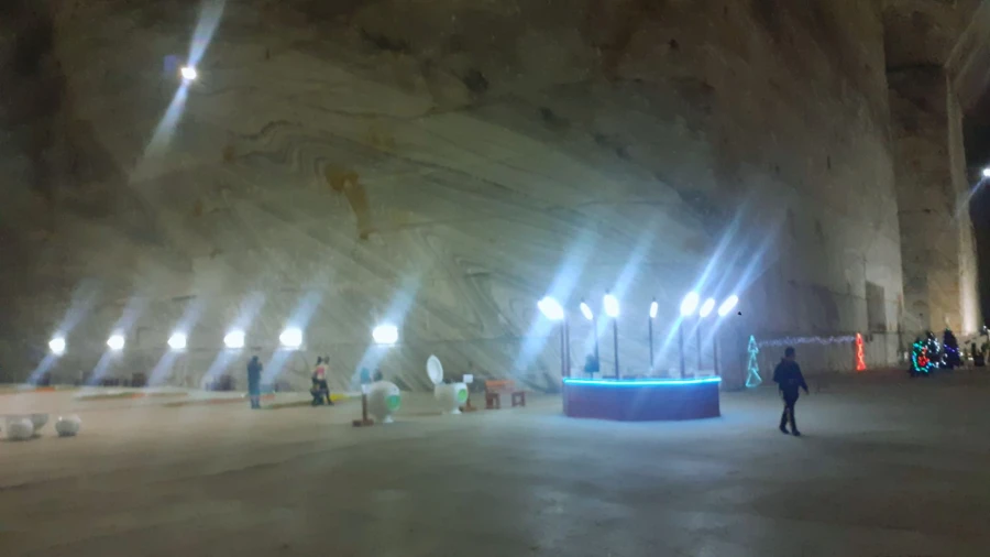 Images of the salt mine interior