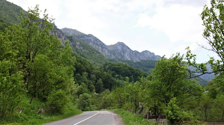 Cerna-Tal