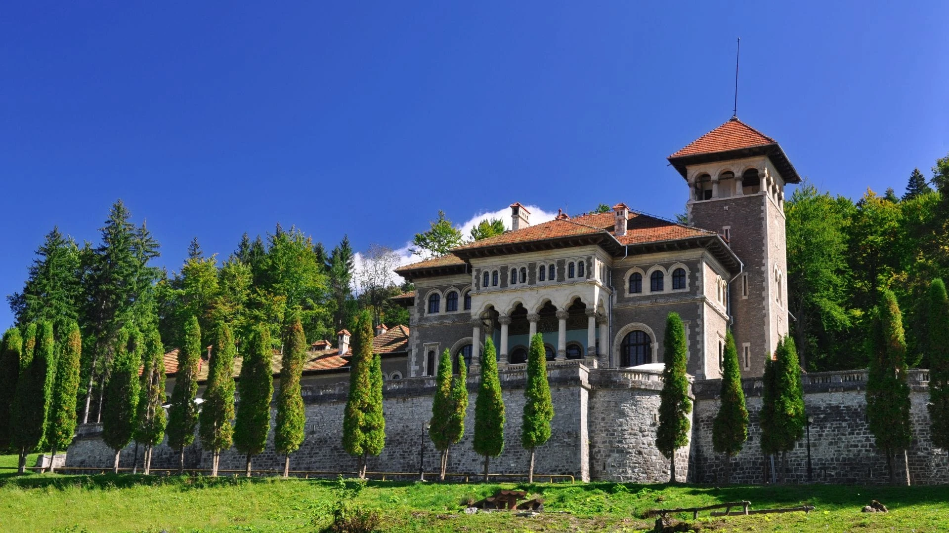 Cantacuzino Castle
