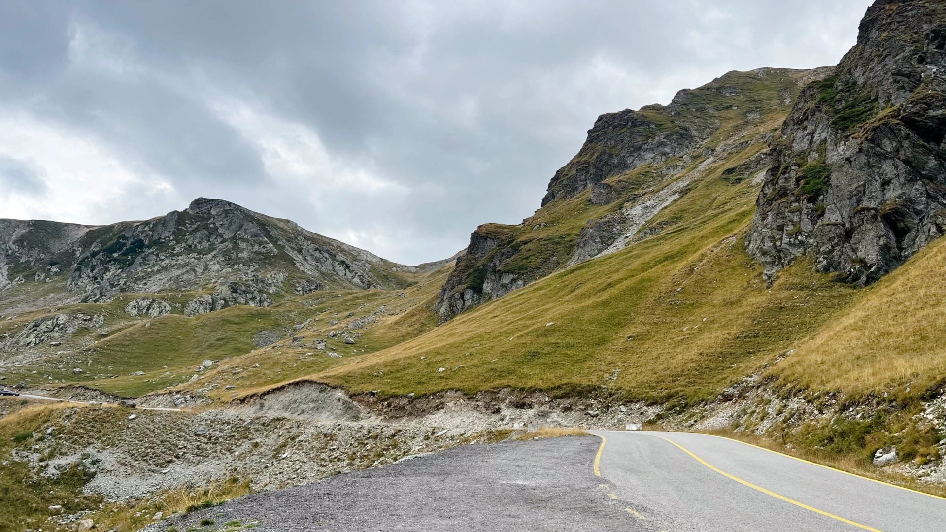 Păpușa Peak – Parâng Mountains